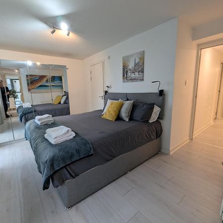 Glasgow City Centre Waterfront Apartment מראה חיצוני תמונה